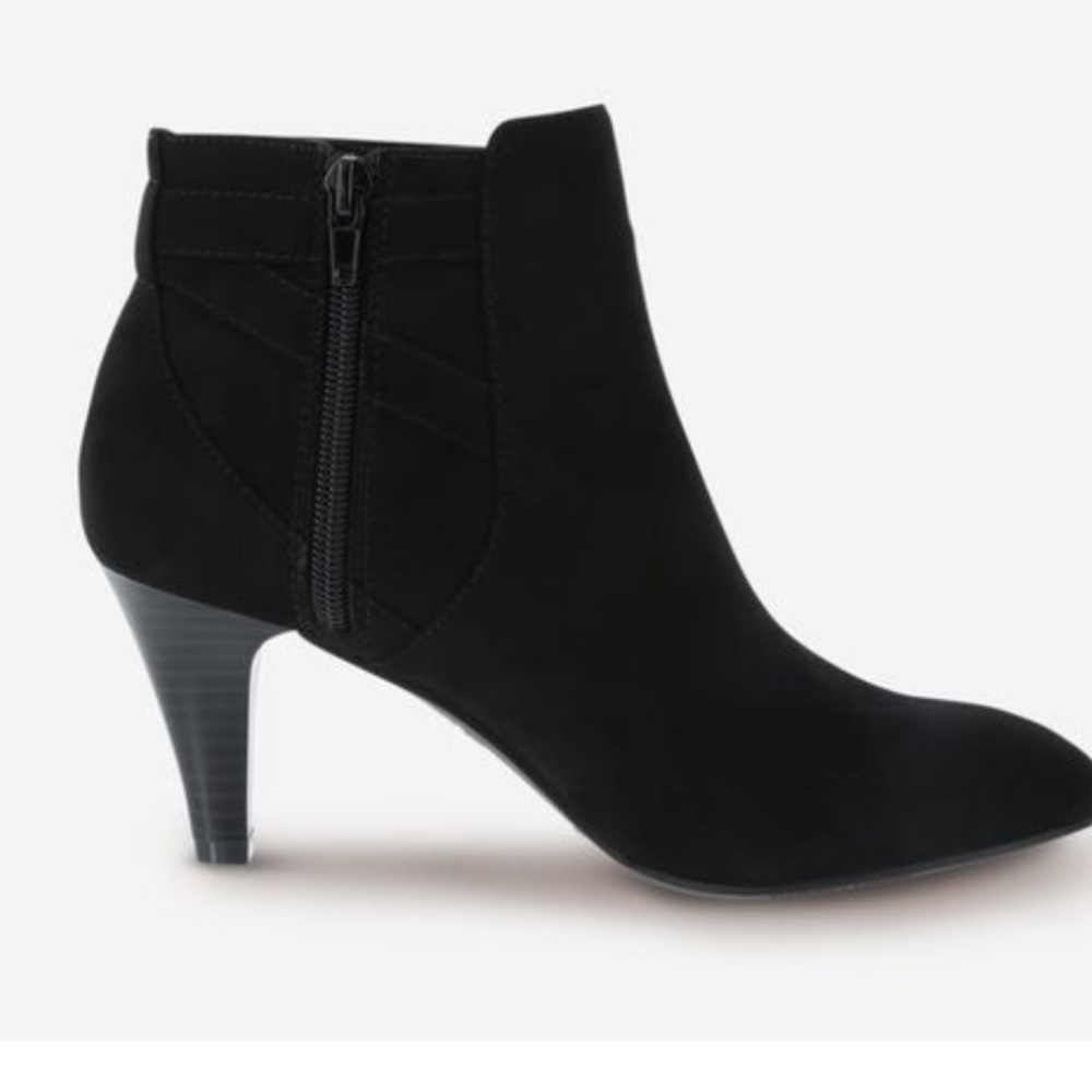 9 1/2 Wide Boots - Picture 3 of 5